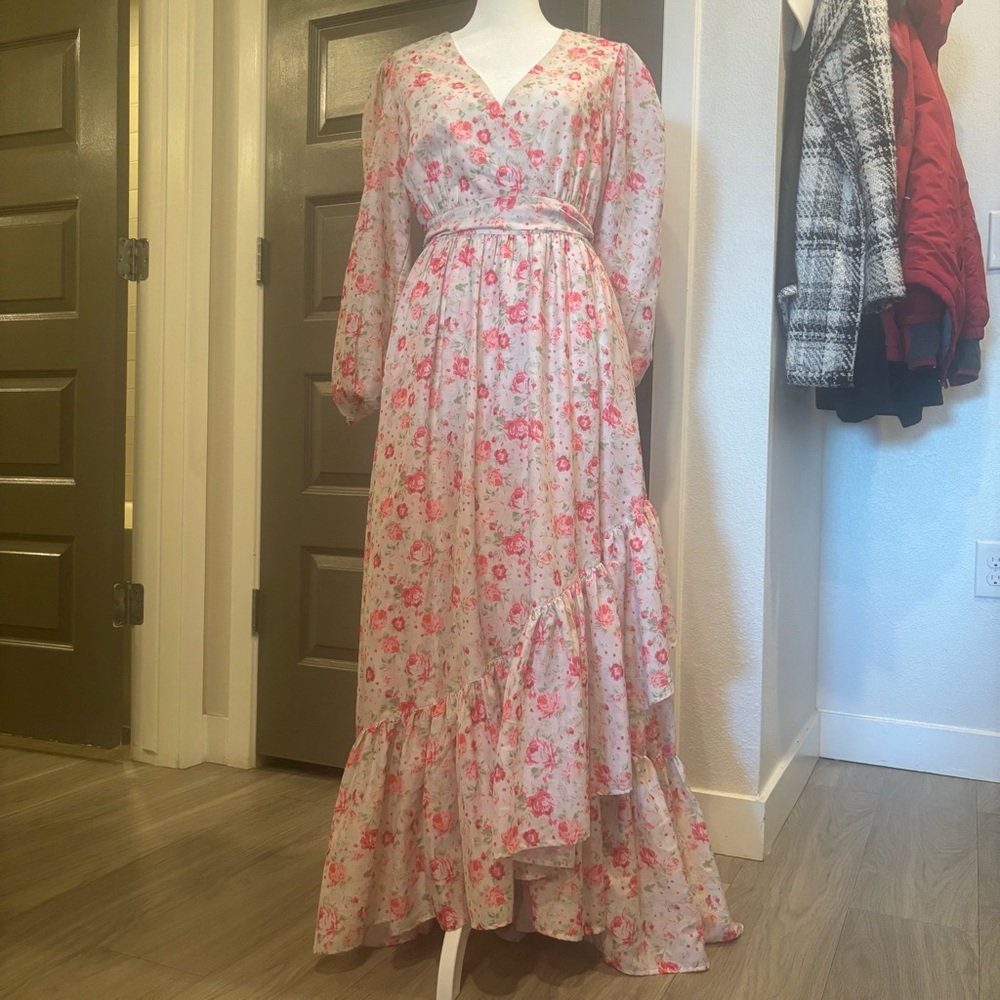 Ivy City Co Mi Amor Dress in Pink Floral